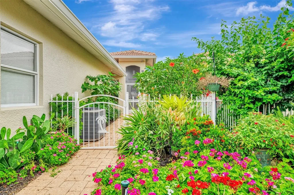 1078 Topelis Drive Englewood FL 34223