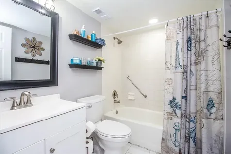 3101 Lake Pine Way S Tarpon Springs FL 34688
