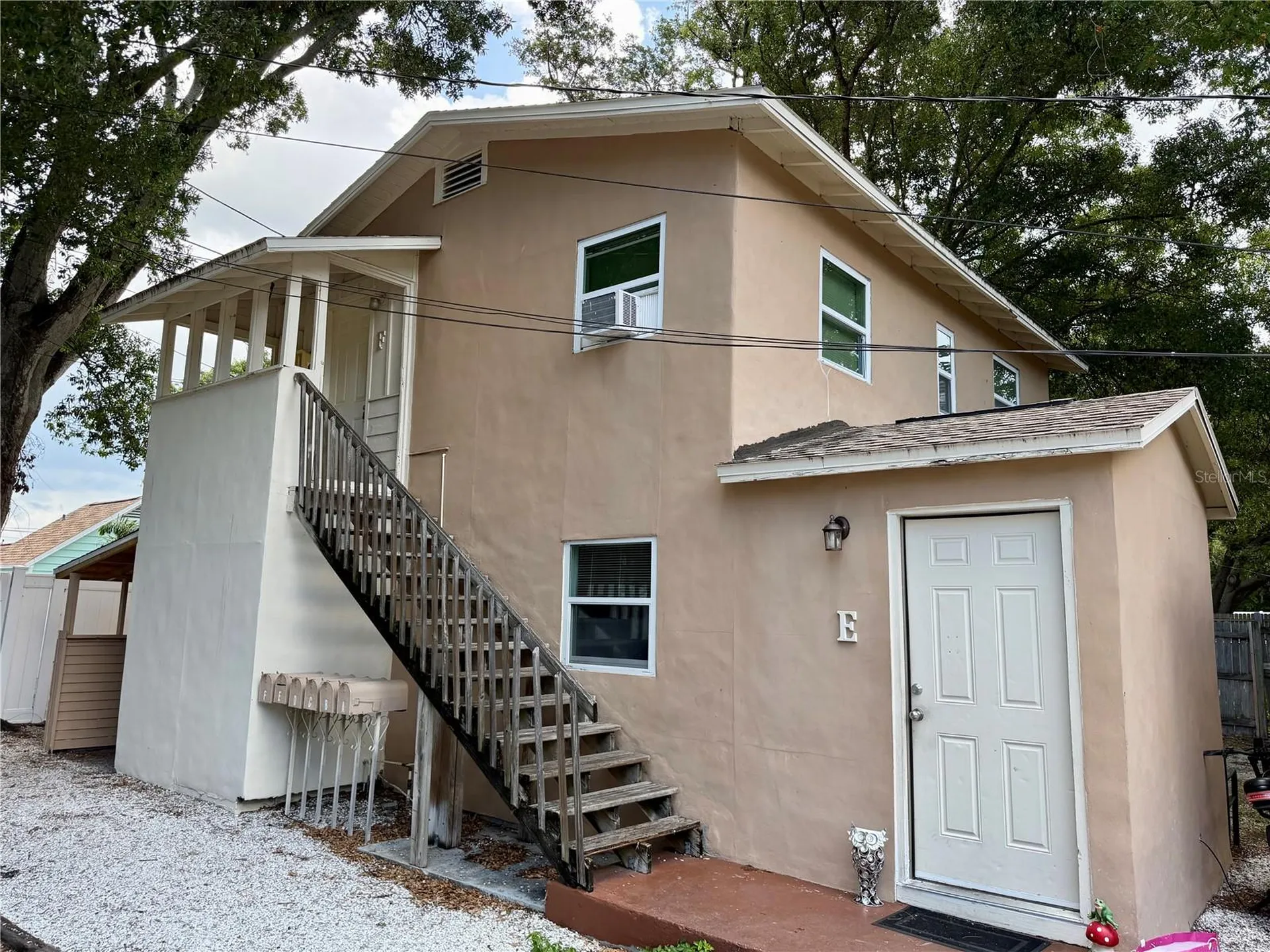 908 Beverly Avenue Largo FL 33770