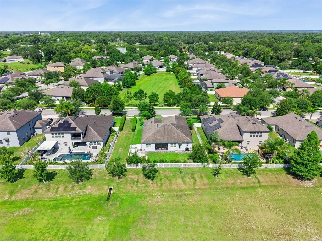 695 Lee Avenue Oviedo FL 32765