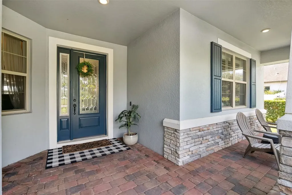 695 Lee Avenue Oviedo FL 32765