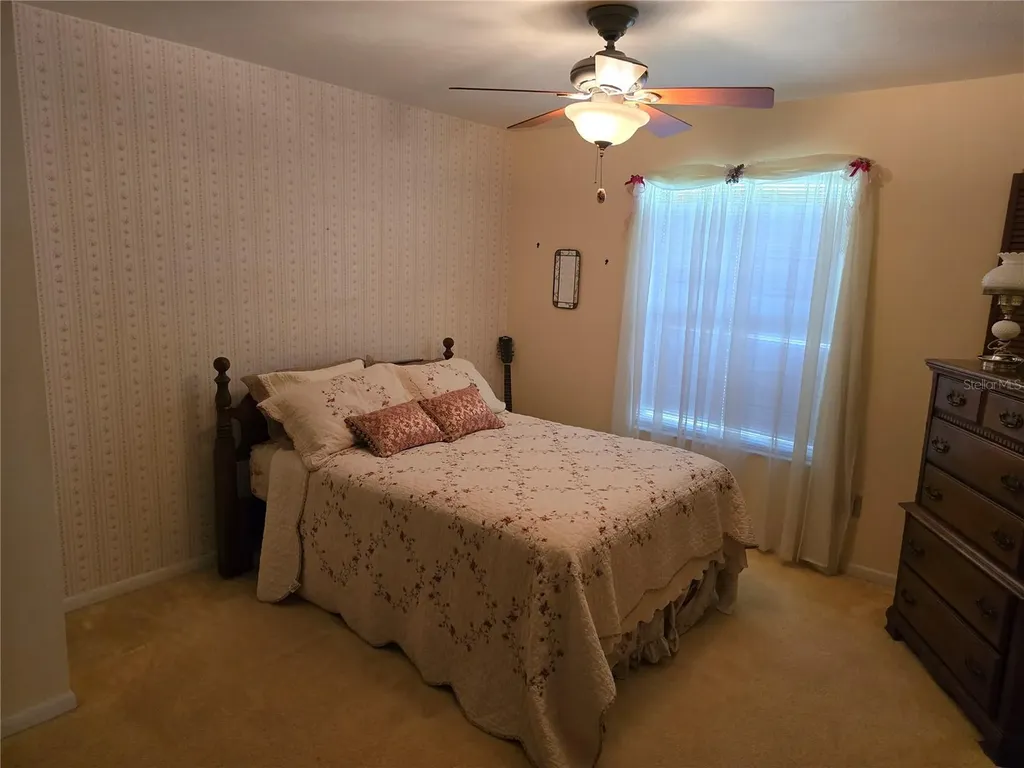 4632 Blossom Boulevard Zephyrhills FL 33542
