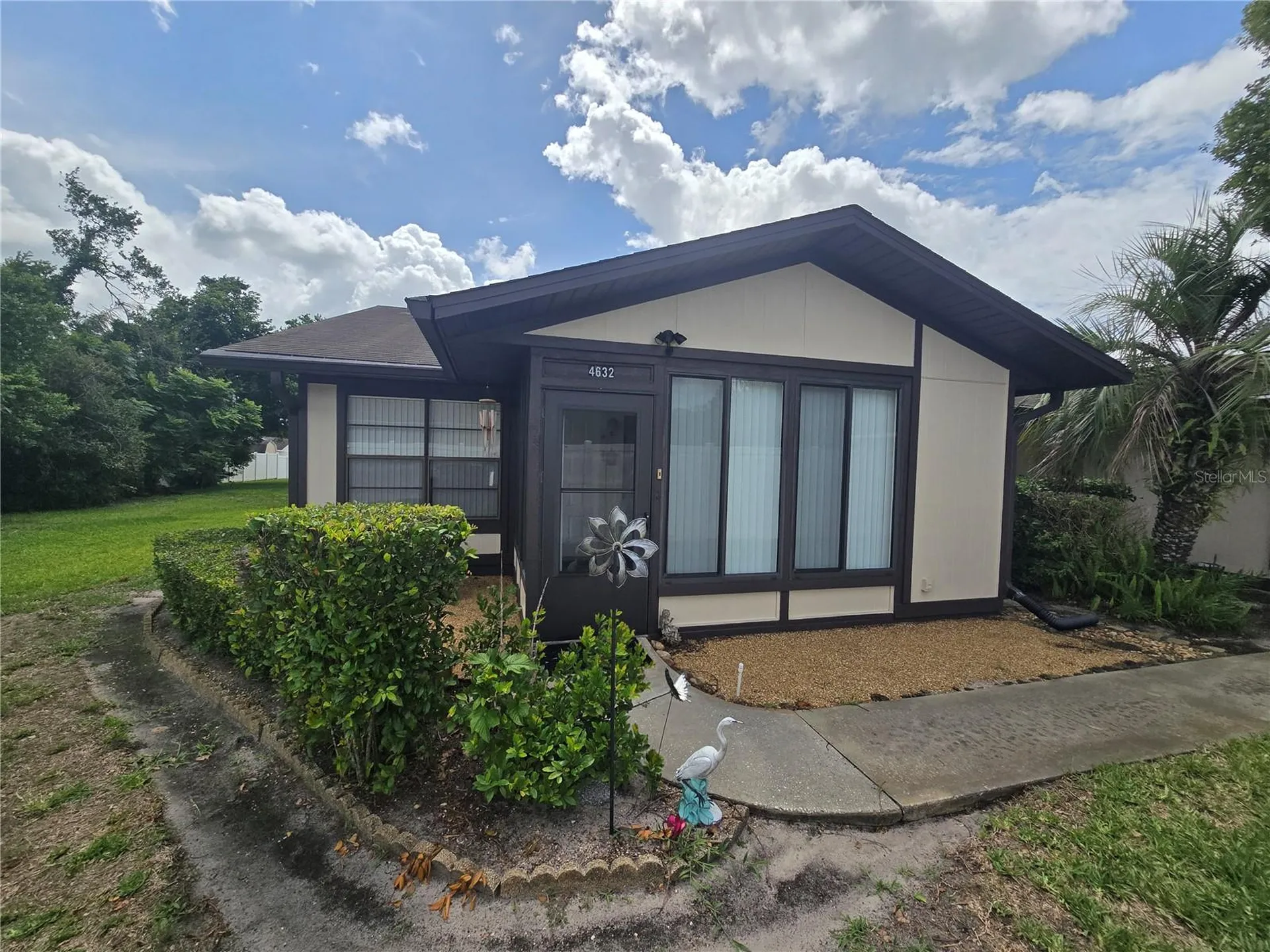 4632 Blossom Boulevard Zephyrhills FL 33542