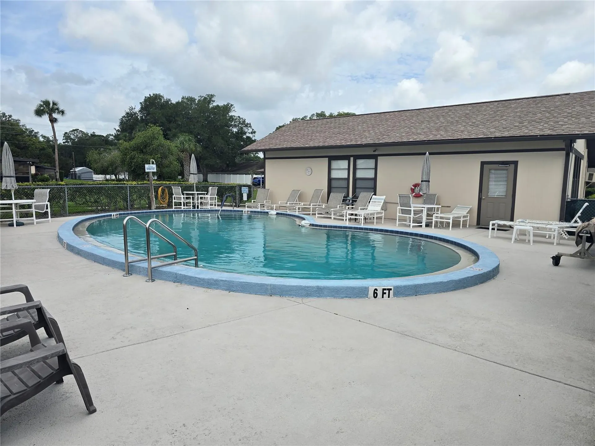 4632 Blossom Boulevard Zephyrhills FL 33542