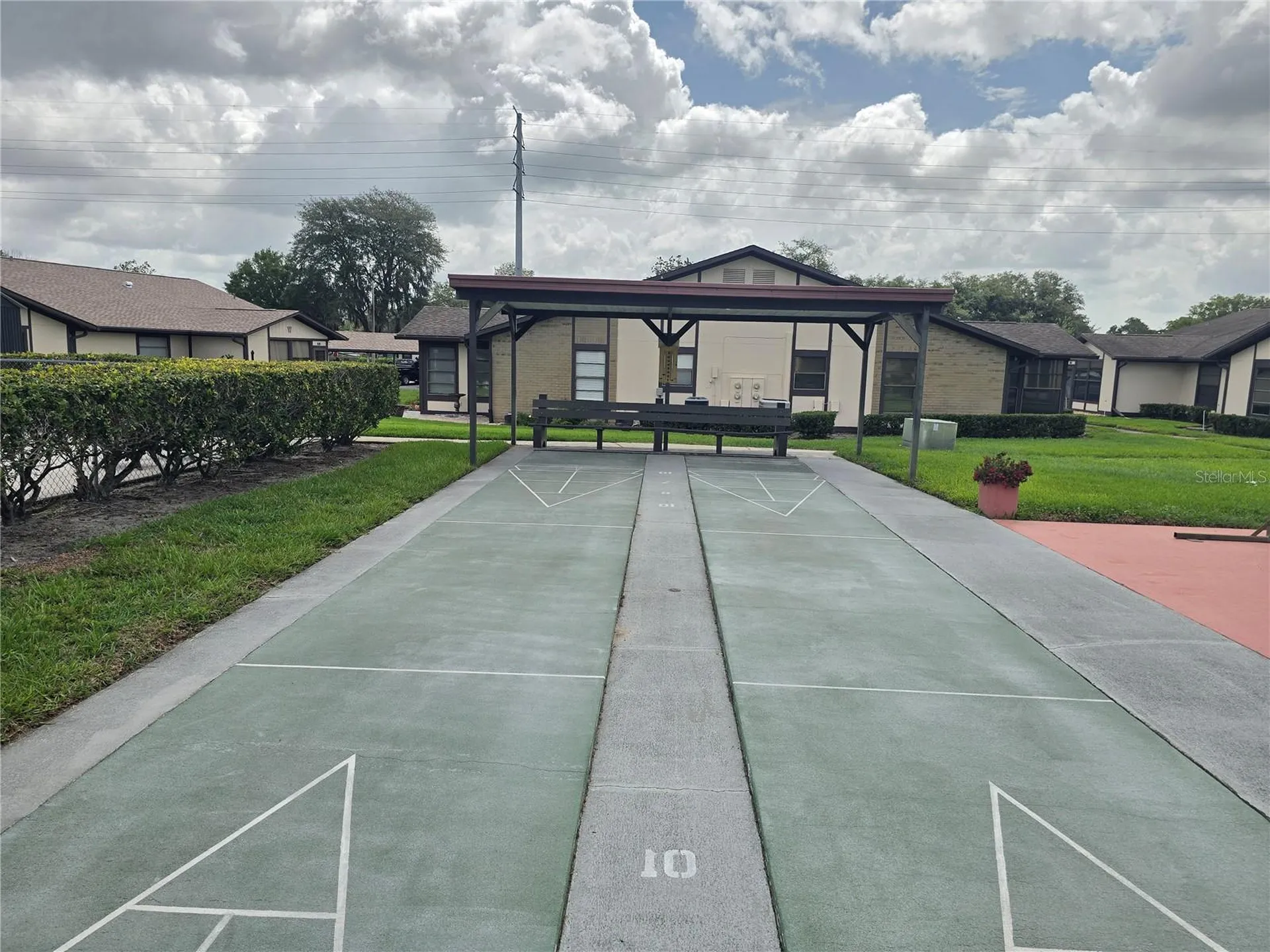 4632 Blossom Boulevard Zephyrhills FL 33542