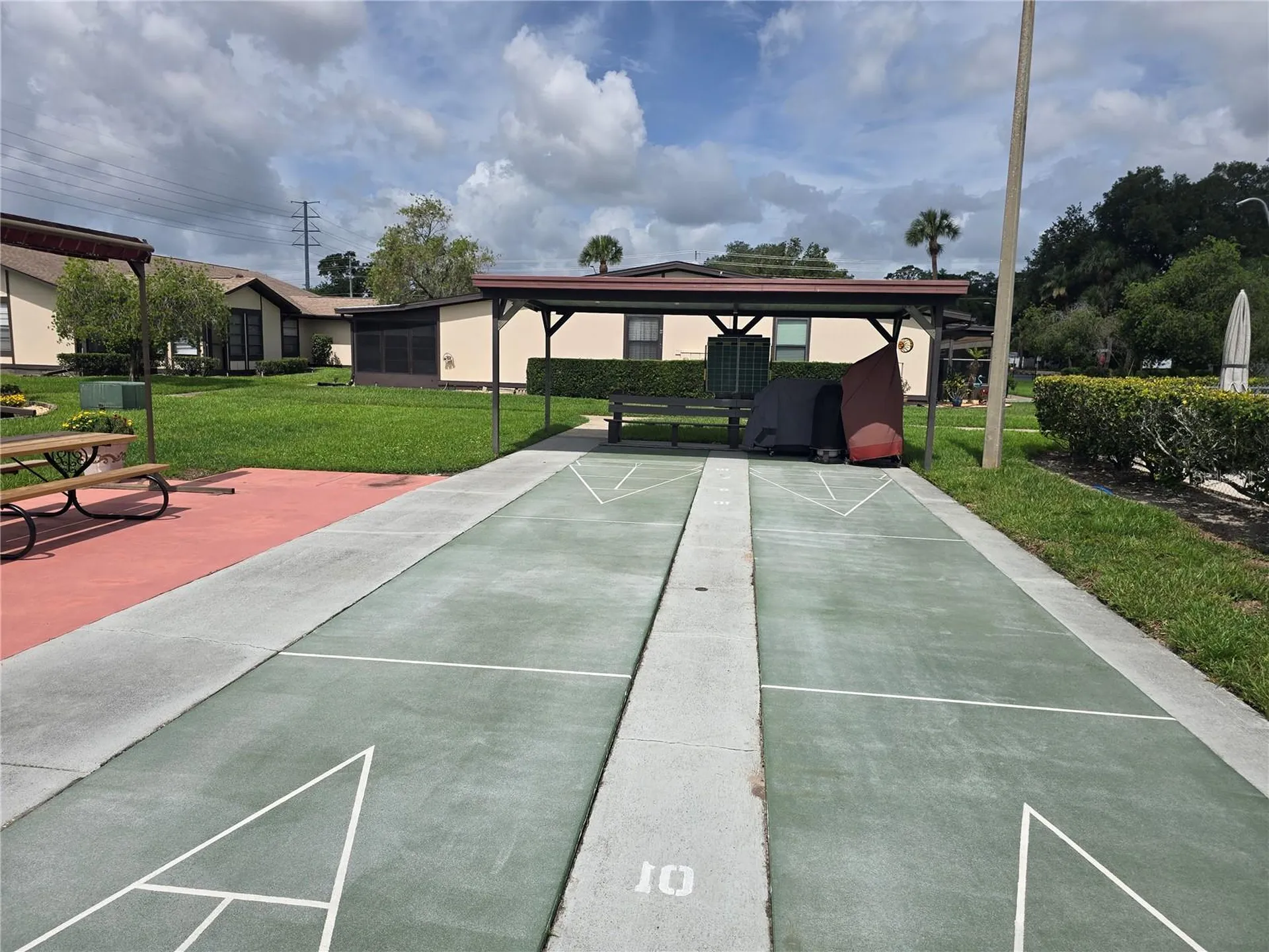 4632 Blossom Boulevard Zephyrhills FL 33542