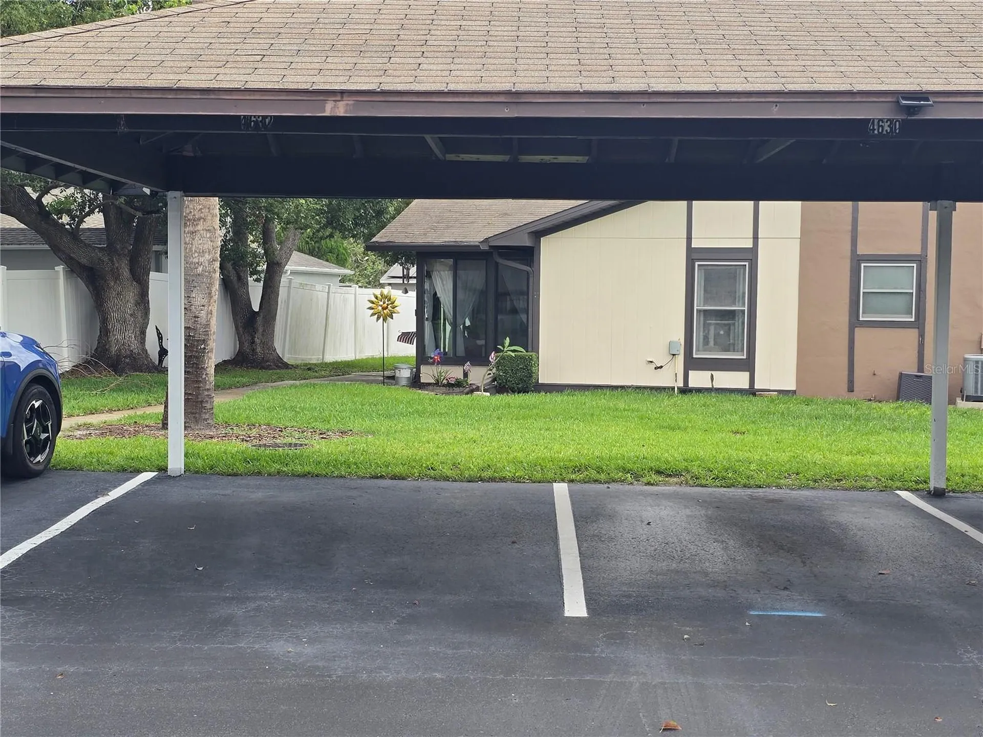 4632 Blossom Boulevard Zephyrhills FL 33542