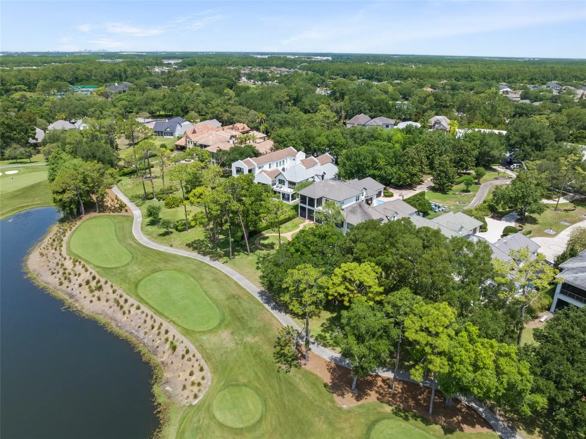 9720 Covent Garden Drive Orlando FL 32827