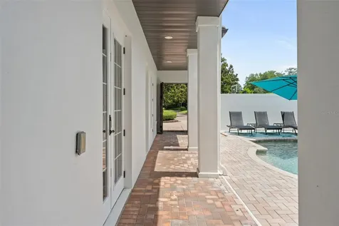 9720 Covent Garden Drive Orlando FL 32827