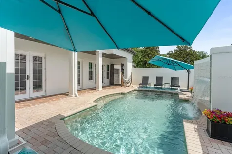 9720 Covent Garden Drive Orlando FL 32827