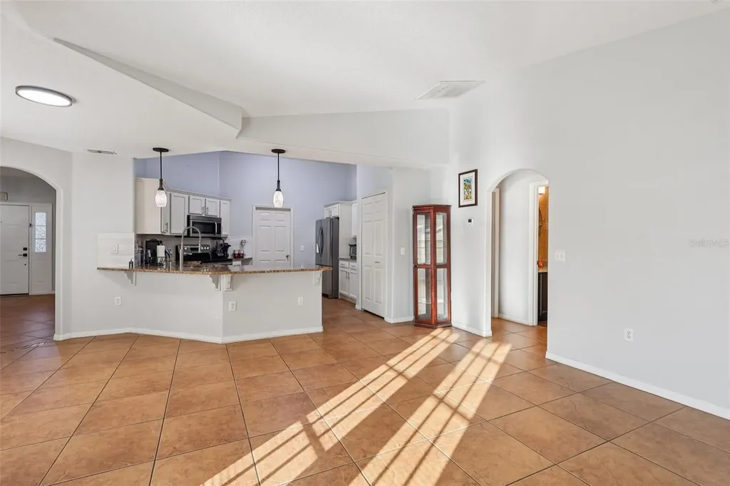 402 Ohio Way Kissimmee FL 34759