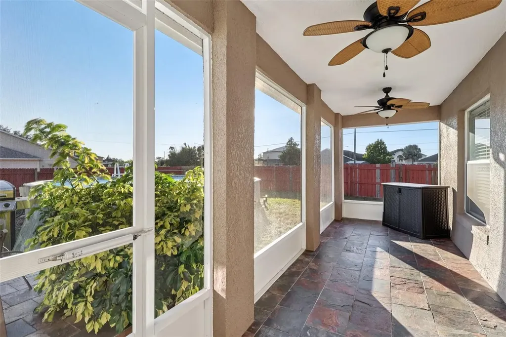402 Ohio Way Kissimmee FL 34759