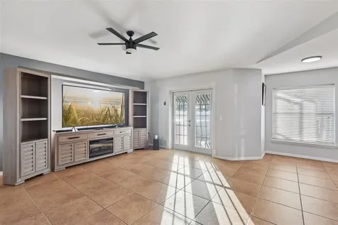 402 Ohio Way Kissimmee FL 34759