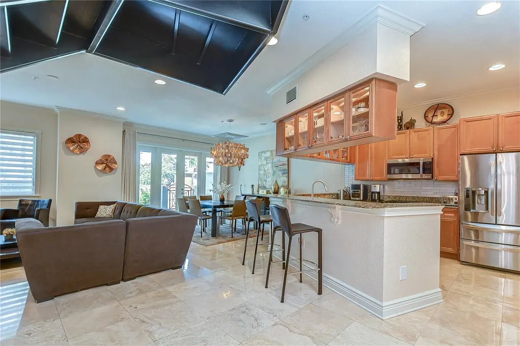 4907 Bayshore Boulevard Tampa FL 33611