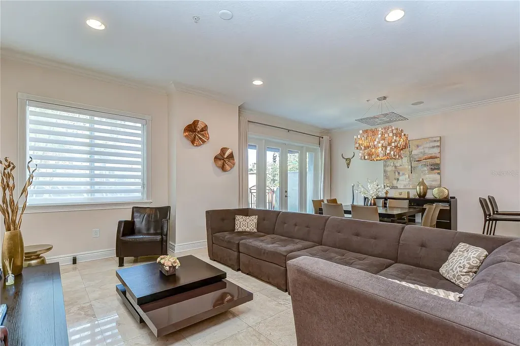 4907 Bayshore Boulevard Tampa FL 33611