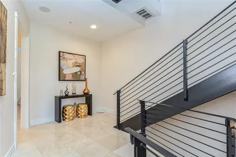 4907 Bayshore Boulevard Tampa FL 33611