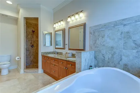 4907 Bayshore Boulevard Tampa FL 33611