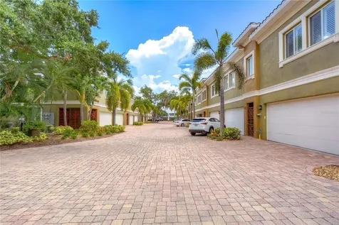 4907 Bayshore Boulevard Tampa FL 33611