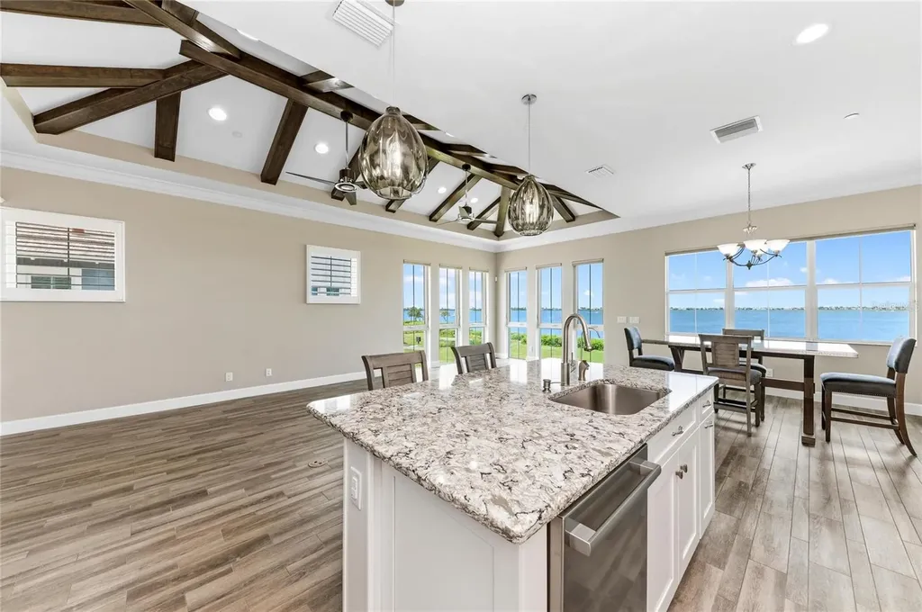 310 Compass Point Drive Bradenton FL 34209