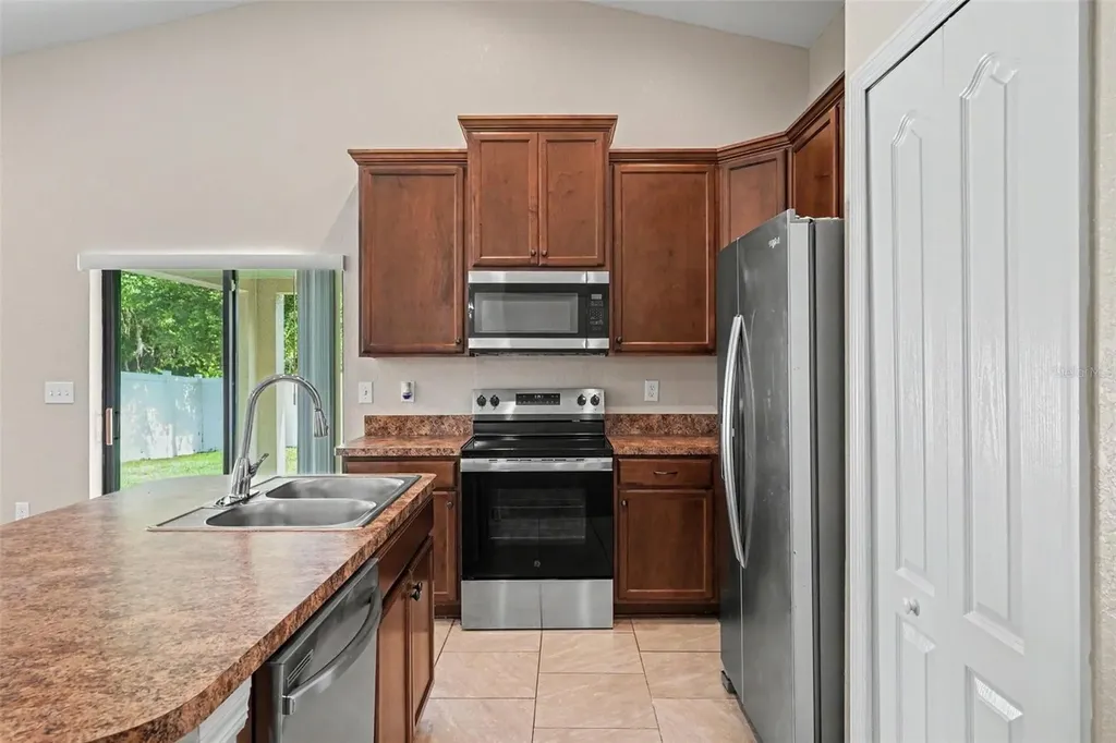 1826 Wallace Manor Lane Winter Haven FL 33880