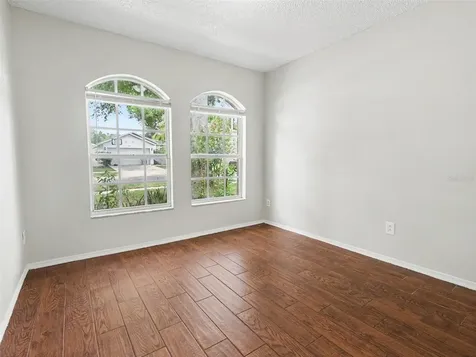 9823 Morris Glen Way Tampa FL 33637