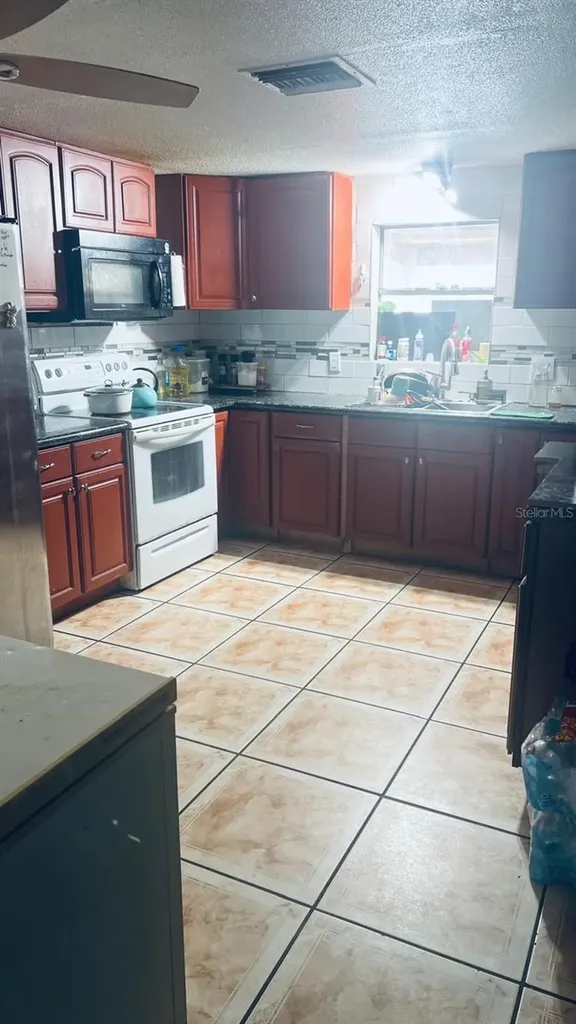 1221 E 28th Avenue Tampa FL 33605