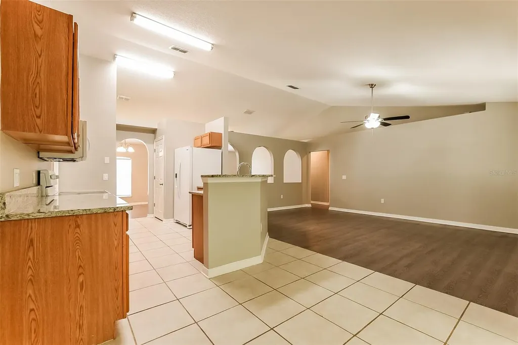 949 Cascades Park Trail Deland FL 32720