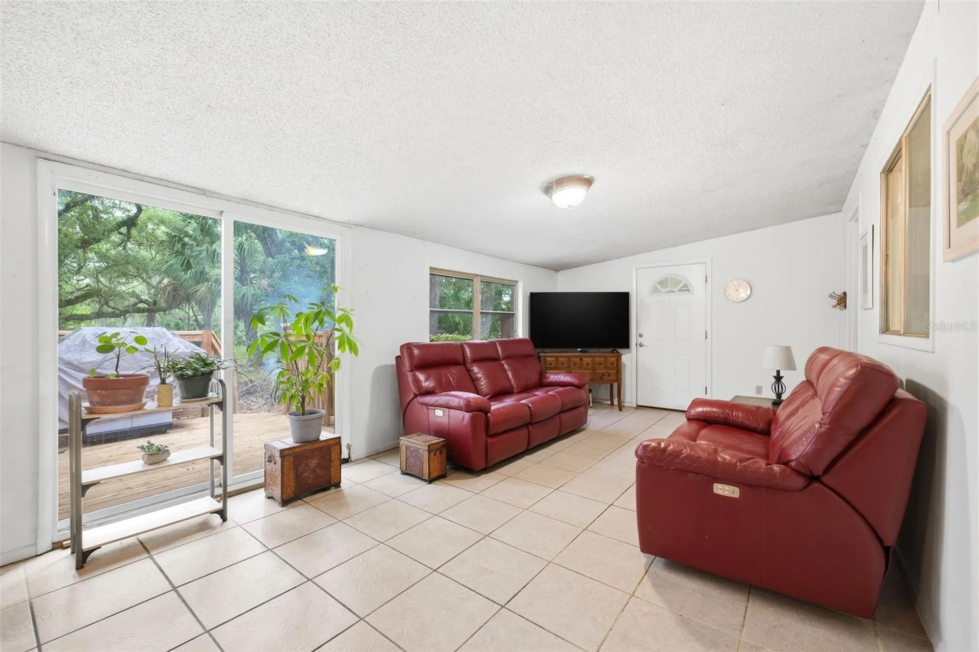 7663 Cr 247 Lake Panasoffkee FL 33538