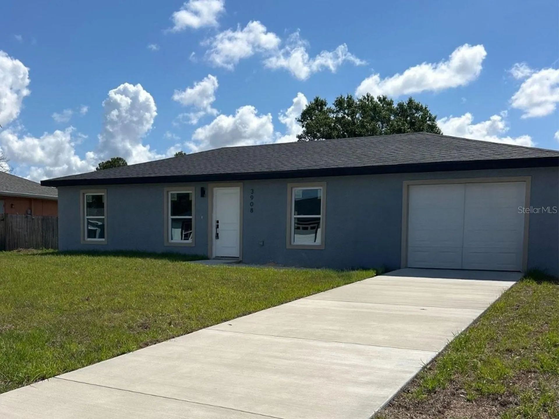 3908 El Rado Avenue Sebring FL 33872