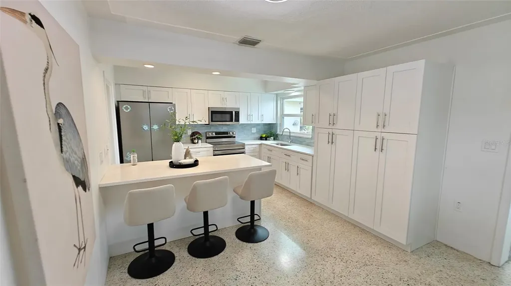 8521 42nd Avenue N St Petersburg FL 33709