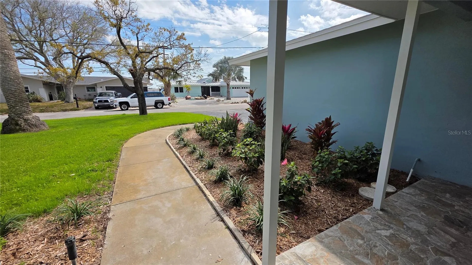8521 42nd Avenue N St Petersburg FL 33709