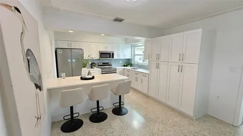 8521 42nd Avenue N St Petersburg FL 33709