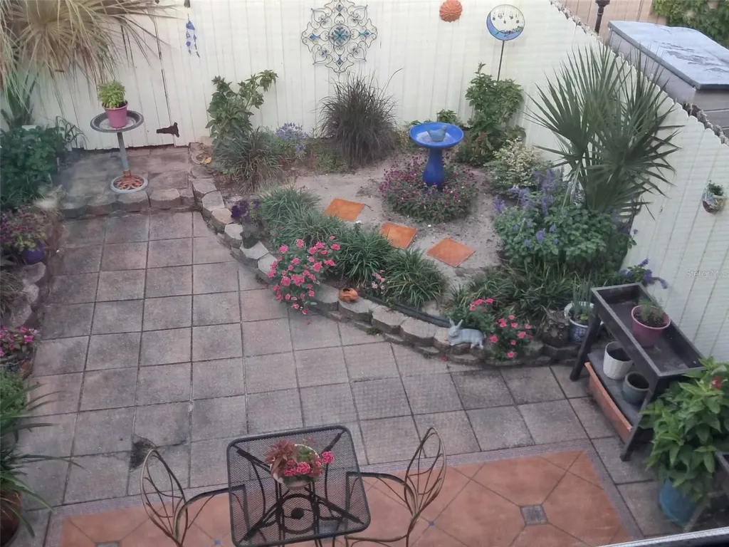 1922 S Riverside Drive Edgewater FL 32141
