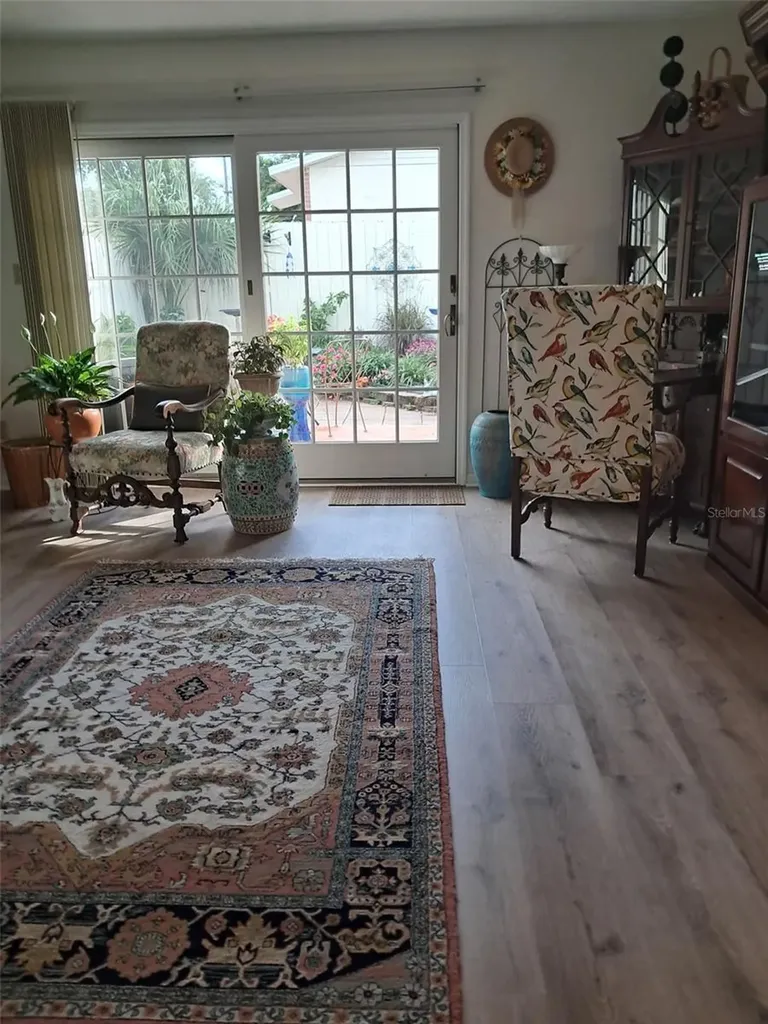 1922 S Riverside Drive Edgewater FL 32141