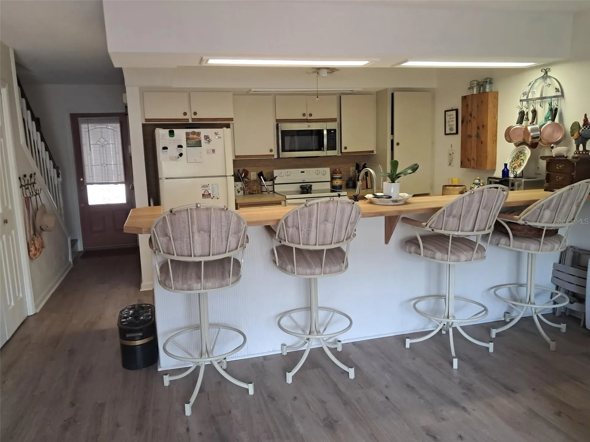 1922 S Riverside Drive Edgewater FL 32141