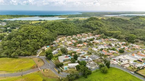 Carr. 686 Km 1.5 Bo. Tierras Nuevas Salientes Manati PR 00674