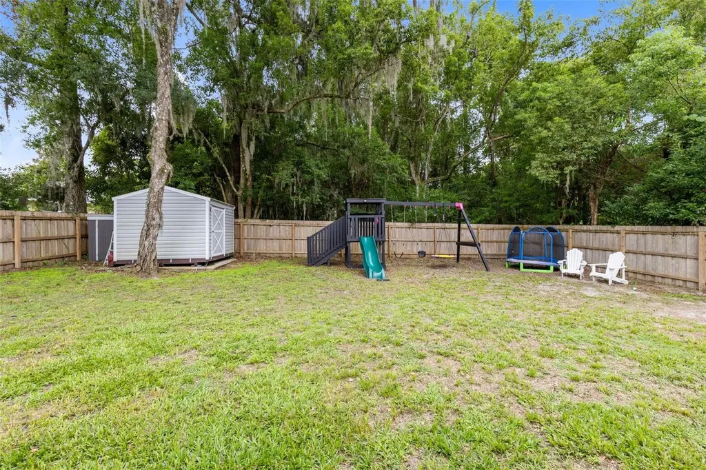 580 Lakeview Avenue Orange City FL 32763