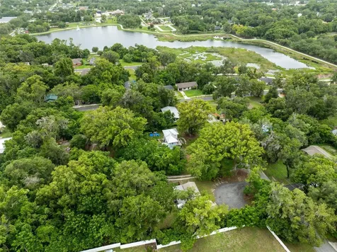 580 Lakeview Avenue Orange City FL 32763