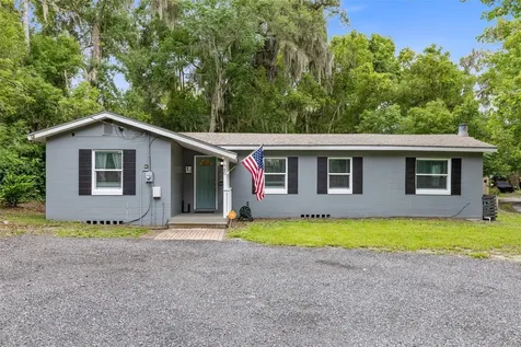 580 Lakeview Avenue Orange City FL 32763