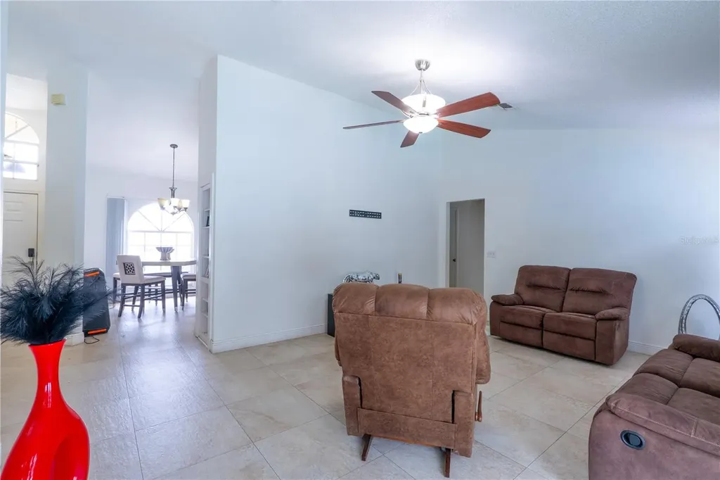 7444 Paradise Cove Place Lakeland FL 33810