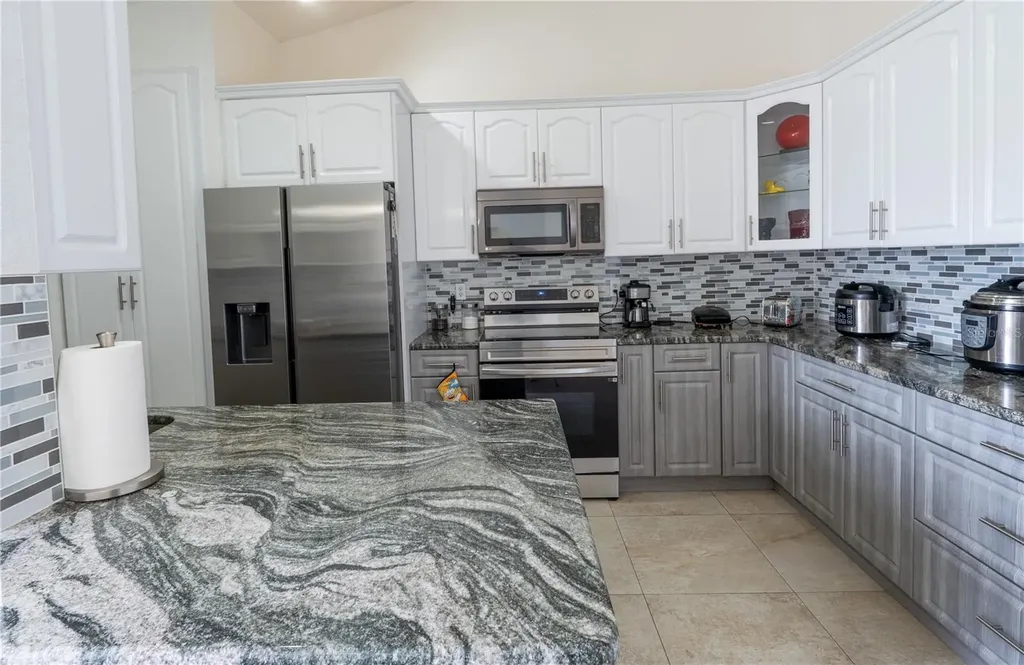 7444 Paradise Cove Place Lakeland FL 33810