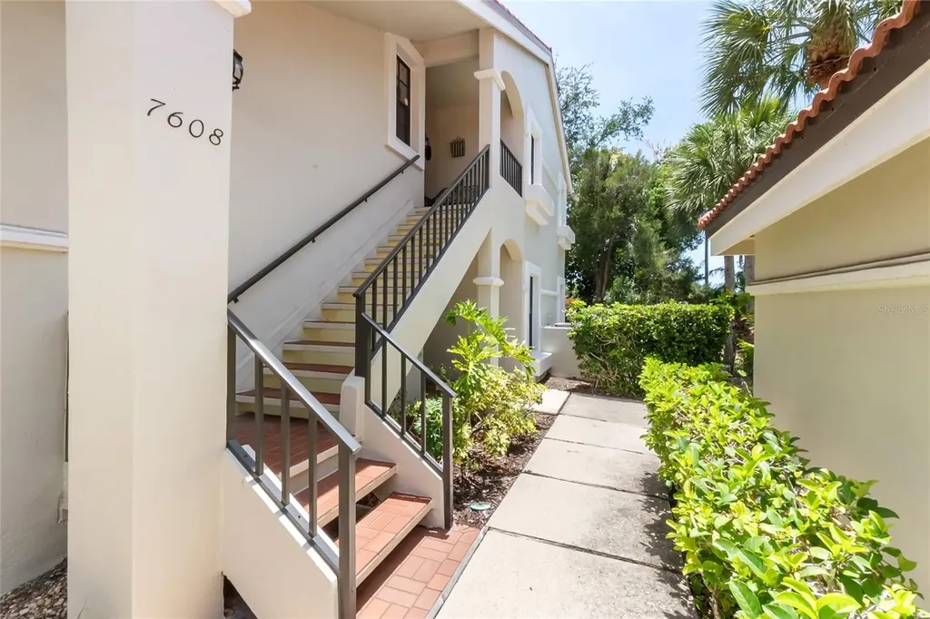 7600 Fairway Woods Drive Sarasota FL 34238