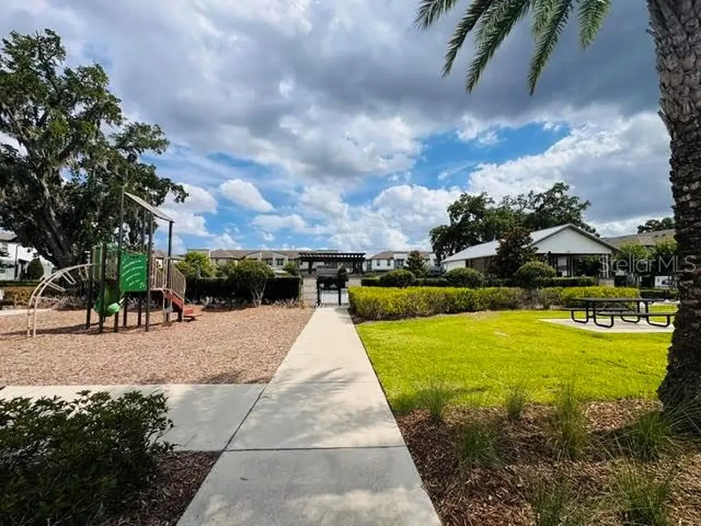 2233 Shadowland Loop Winter Park FL 32792