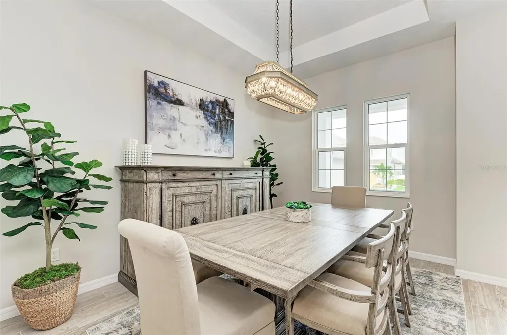 8211 37th Avenue Circle W Bradenton FL 34209