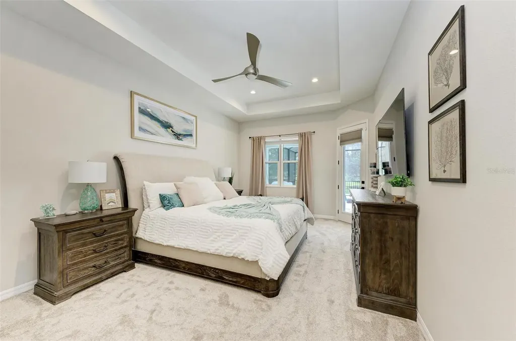 8211 37th Avenue Circle W Bradenton FL 34209