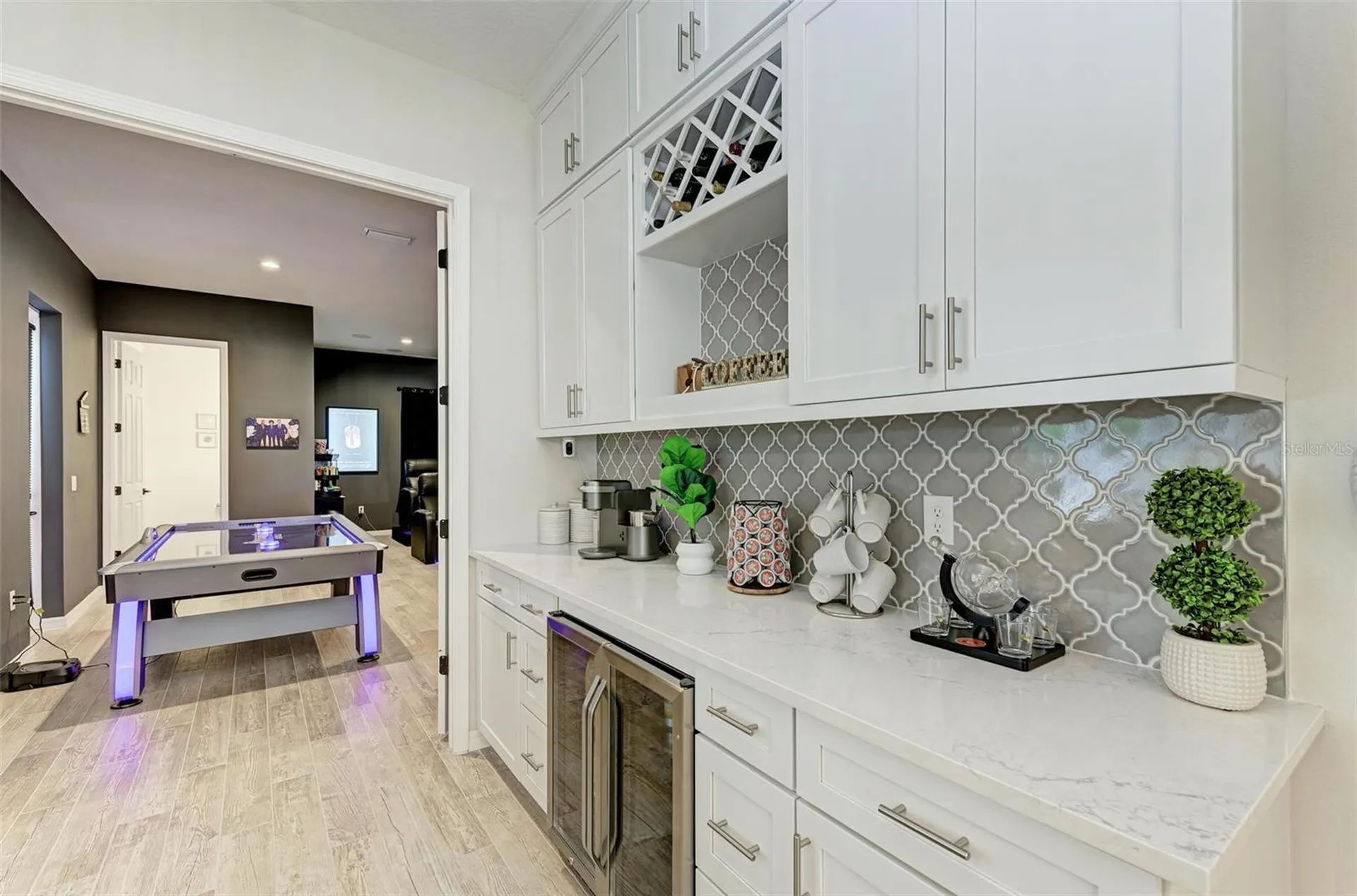 8211 37th Avenue Circle W Bradenton FL 34209