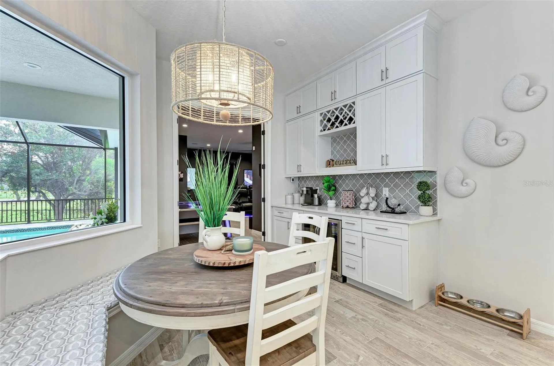8211 37th Avenue Circle W Bradenton FL 34209