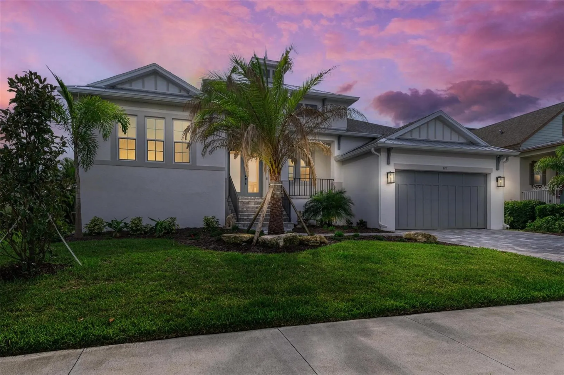 8211 37th Avenue Circle W Bradenton FL 34209