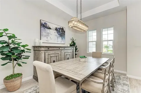 8211 37th Avenue Circle W Bradenton FL 34209