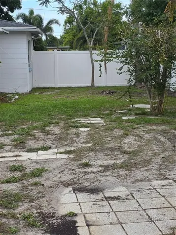 2444 37th Street N St Petersburg FL 33713